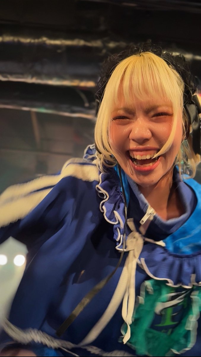 妖怪5色ペンラ tweet media