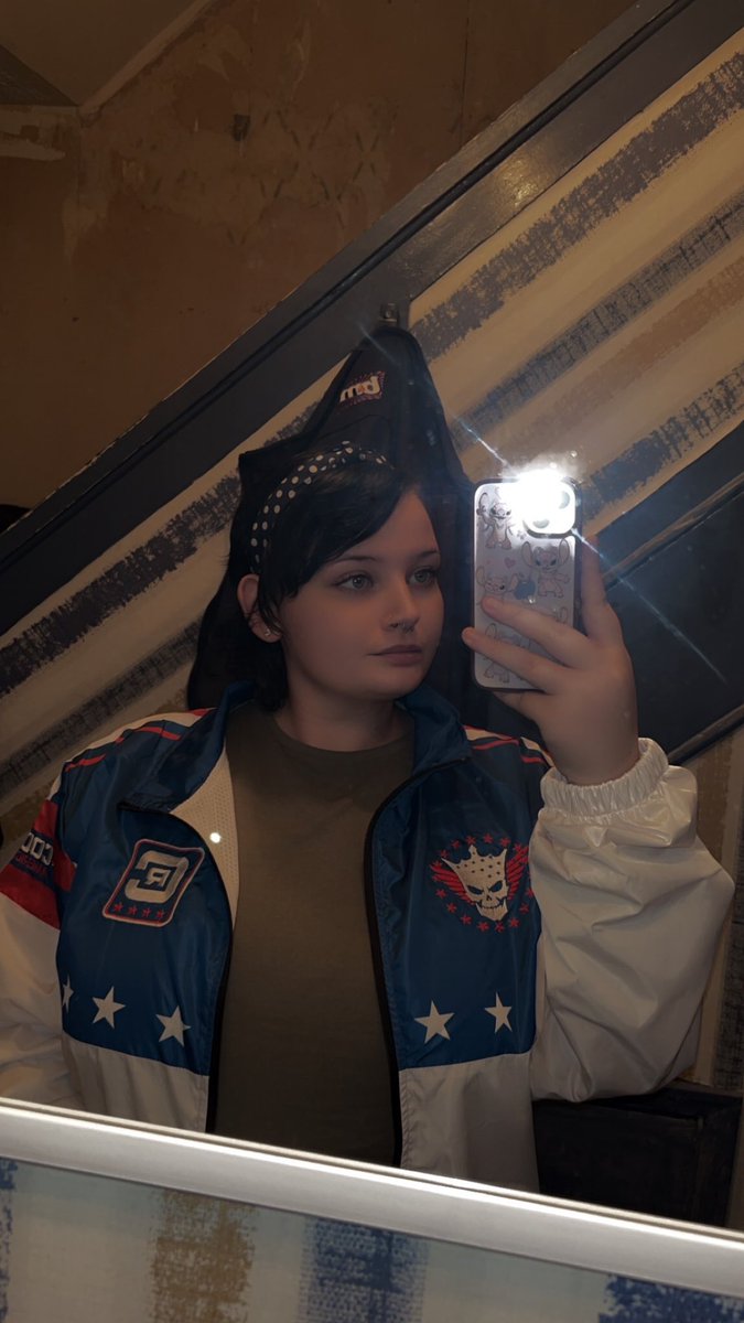 paige | cancer survivor 🎗️ tweet media