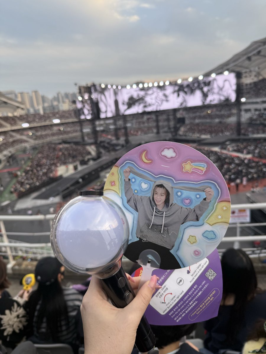 dani •₇• 💜 tweet media