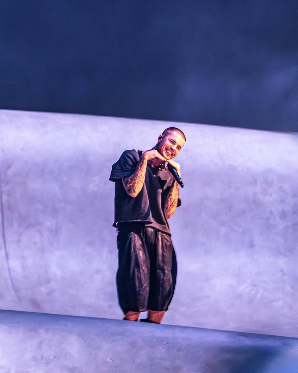 p r i // BIEBERCHELLA tweet media