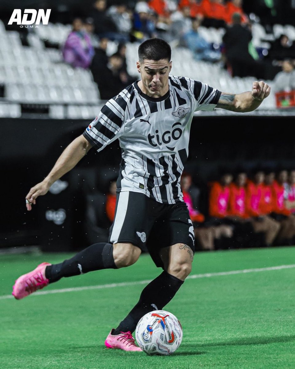 Iván Ramírez (31) vs. Trinidense 

🏅 1º en penales provocados [1]
🏅 1º en faltas cometidas [3]
🏅 1º en posesiones perdidas [19]
🏅 1º en pases errados [43%]
🏅 1º en centros errados [0/4]

Retirate burro.