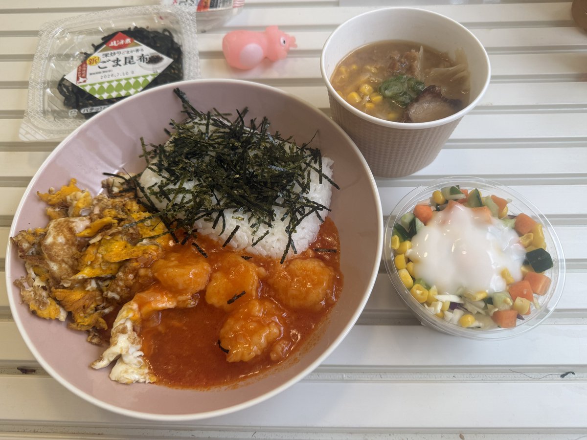 クロちゃんクッキング完成 中華ご飯作ったしん！ #クロちゃん #クロ