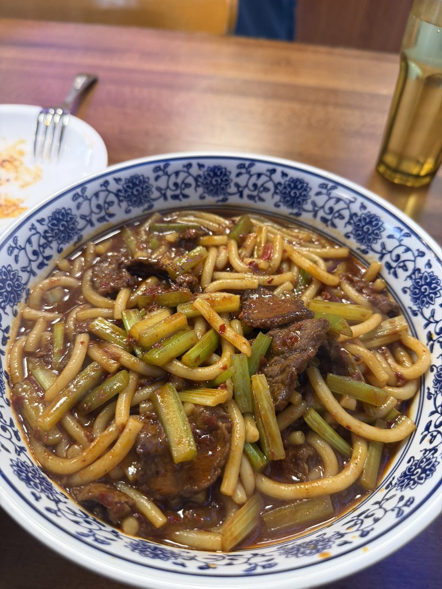 贝塔酱 tweet media