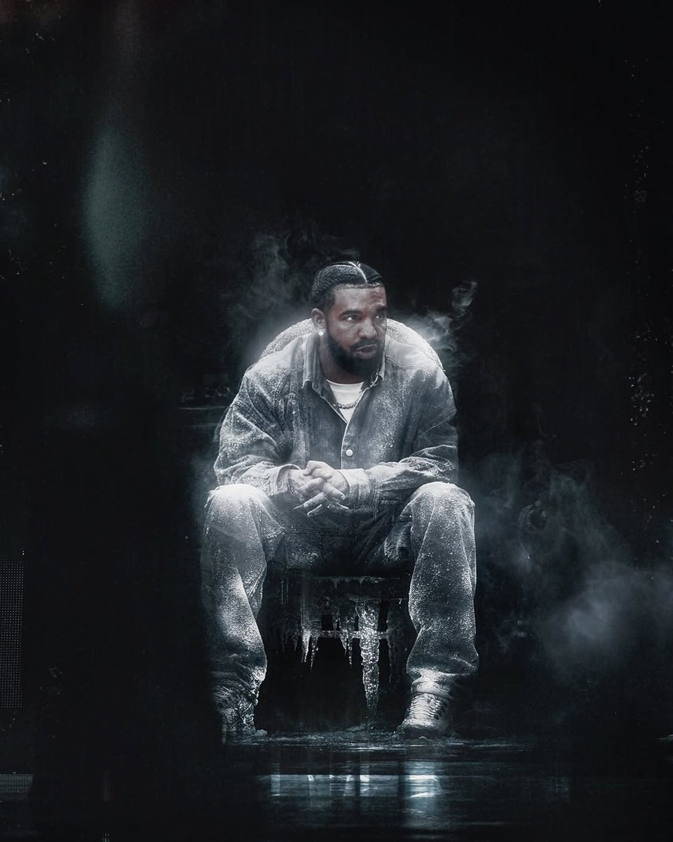 JustFreshKicks tweet media