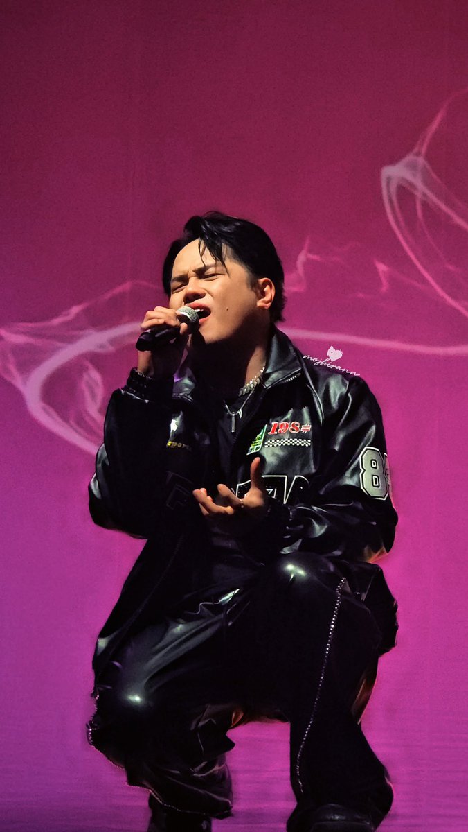 Ang galing kumanta mapa standing ovation and sitting ovation! 🥹
<a href="/1stoneofc_ace/">ACE ♠️♥️♣️♦️</a> 

1ST ONE NAVIGATES SINGAPORE
@1stOneOfficial #1stOne
#UNAAsiaTour
#UNAAsiaTourSingapore