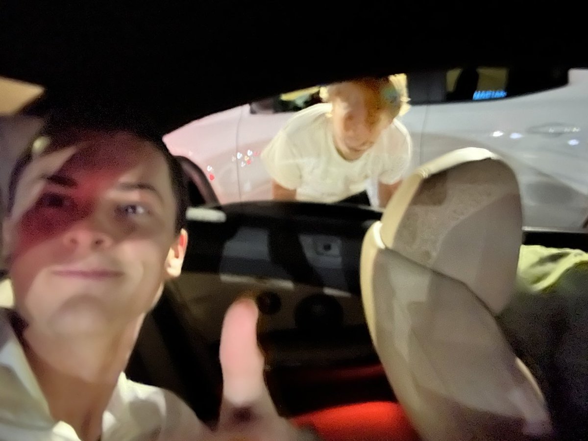 IHBBI1908's tweet photo. Charlie got Odie out @MoistMilitia @WaterWars2026 https://t.co/QtaD2MGsAK