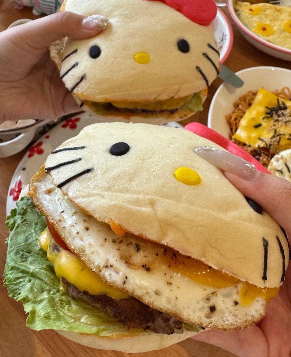 food aesthetic tweet media