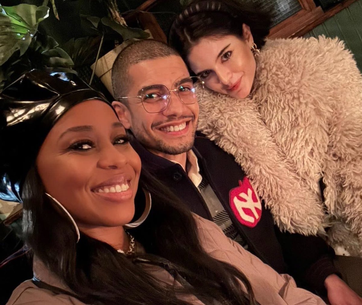 Toni 🫧 (parody) tweet media