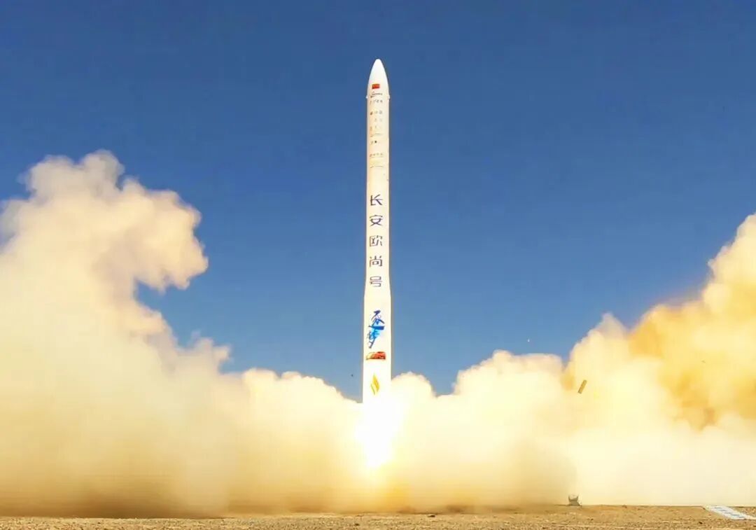 Zhongguancun11's tweet image. #Beijing is fast emerging as China's powerhouse in #commercialspace development.🚀  

The capital is home to more than 300 commercial space companies, spanning rockets, satellites, ground systems and application services. Clusters such as "#RocketStreet" in the #BeijingETown now