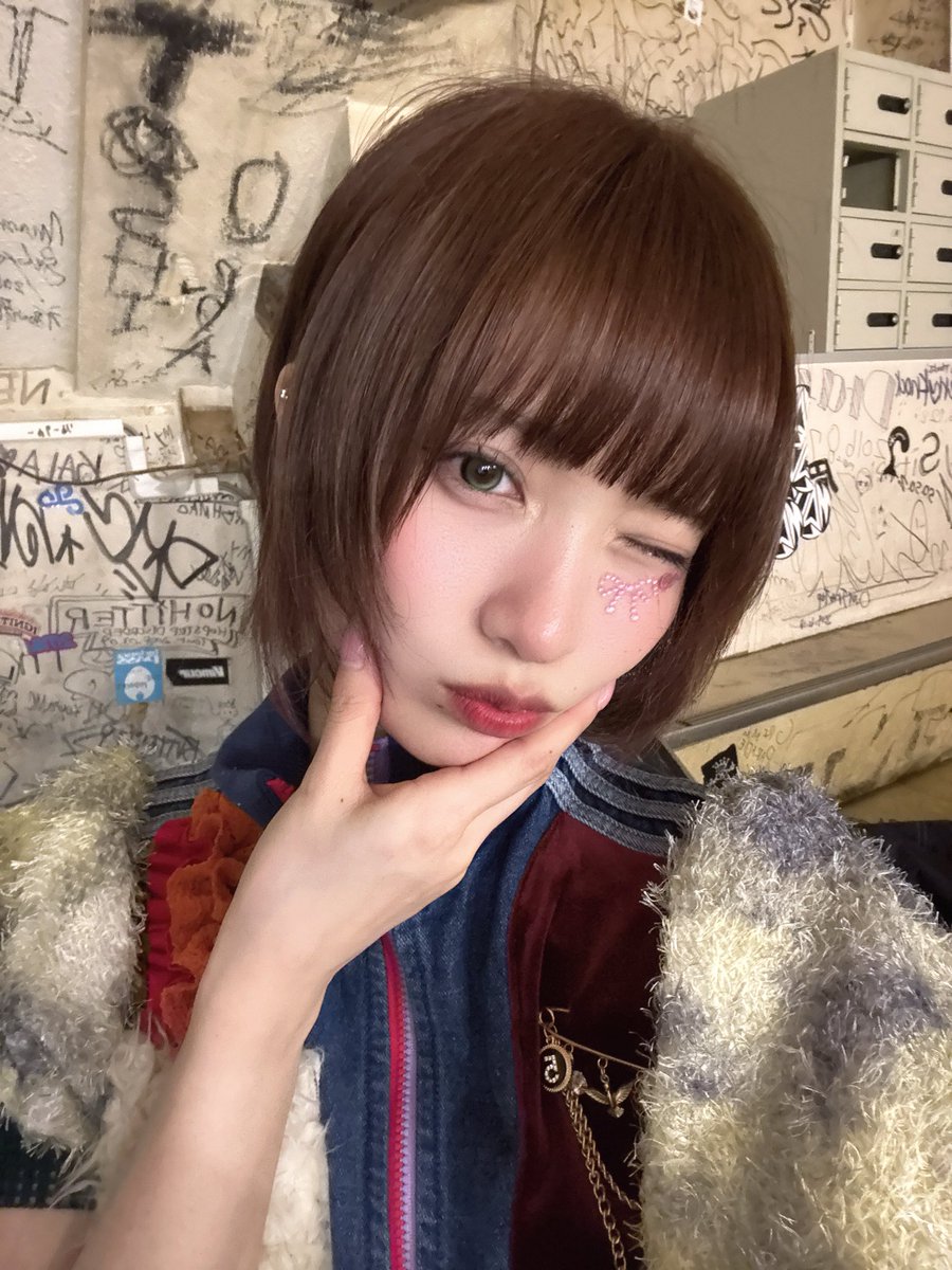 花城カレン tweet media