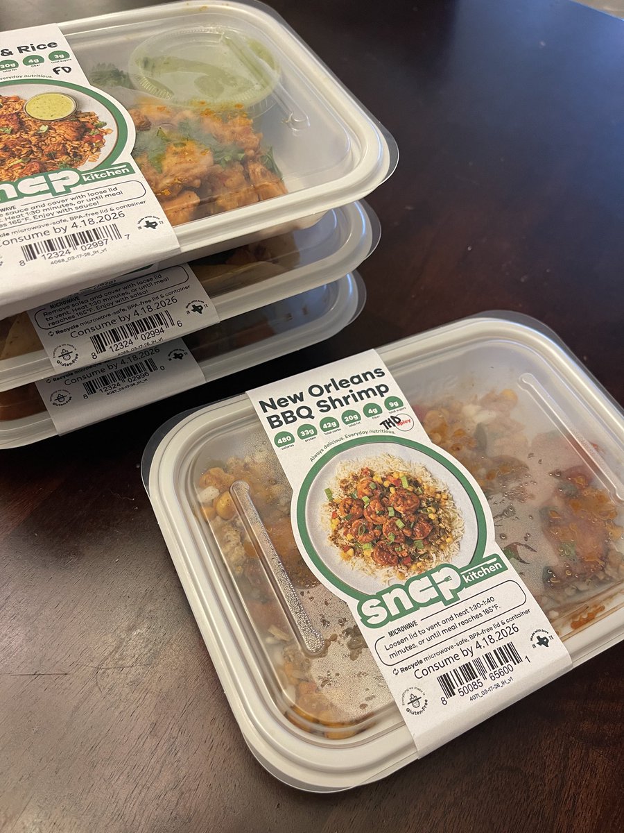 xPhantomJuJu's tweet photo. Who grabbed the new @snapkitchen meals this week? Excited to try the tacos with strawberry salsa!! https://t.co/C27TjHqjwS