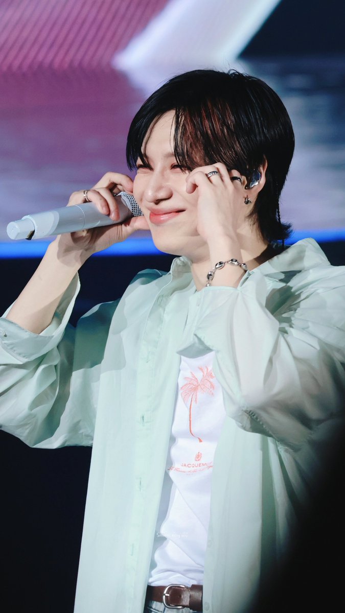 SHINeeBLINGstar TW tweet media