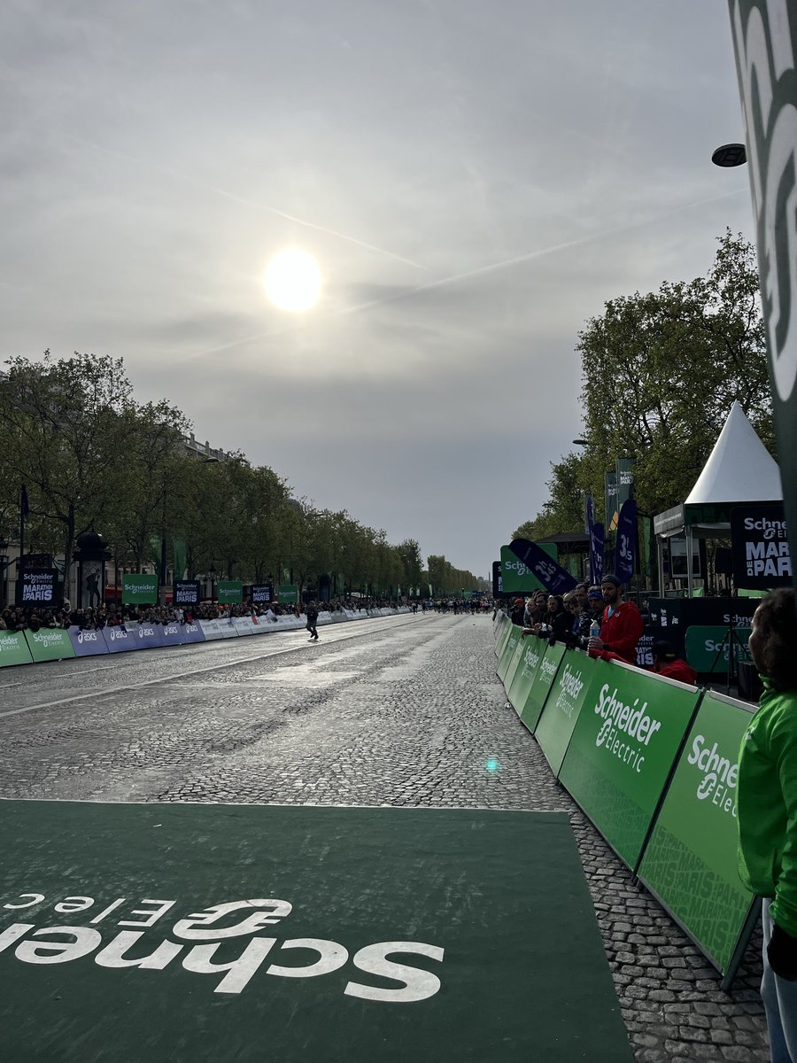 #KitaOut tweet media