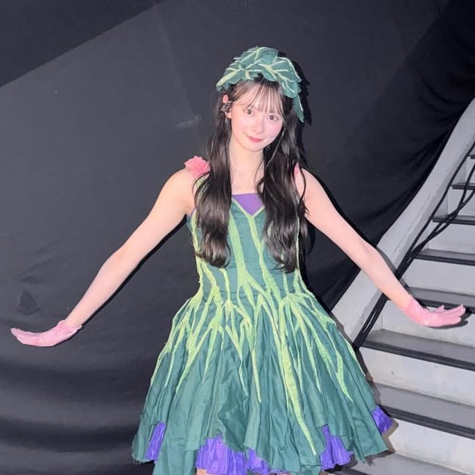 leni ♡ tweet media