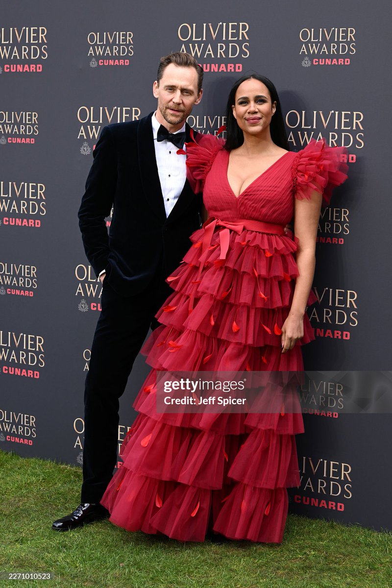 zawe ashton daily tweet media
