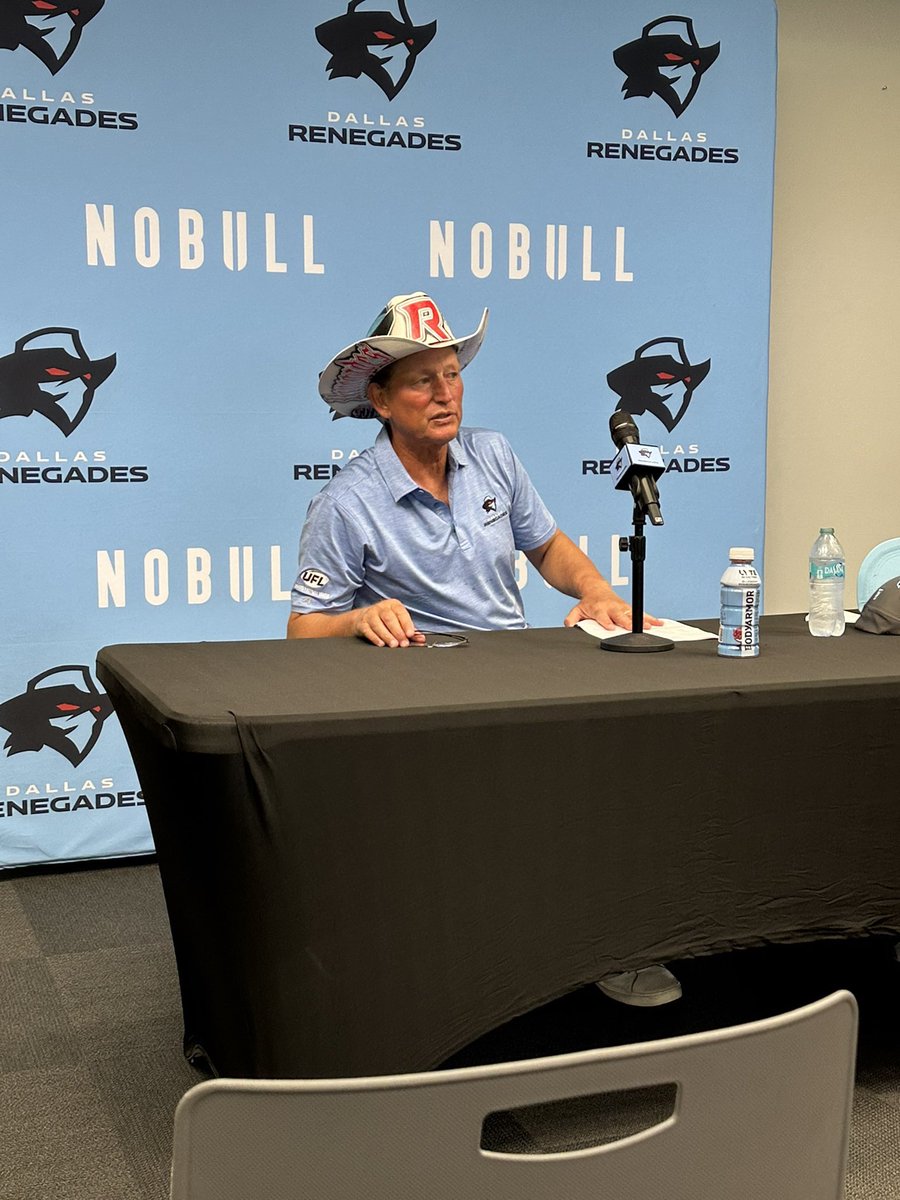 No Context UFL tweet media