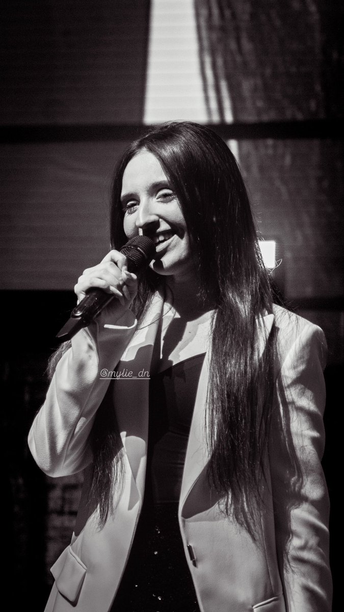 Mylie ✨ tweet media