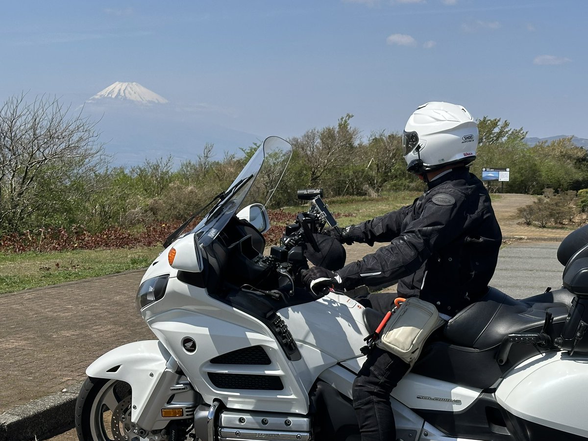 Rider_GL5770's tweet photo. 富士山と♨️朝風呂😊 https://t.co/kkRJnEm5VV