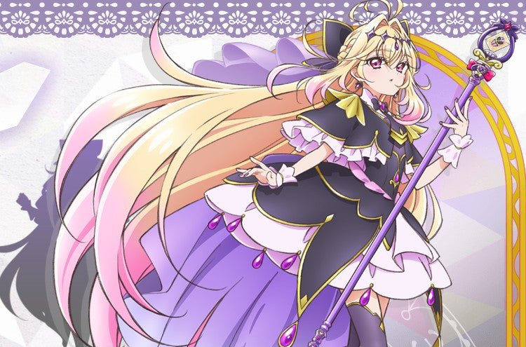 キュアアルカナシャドウちゃん 気になりすぎている…💫