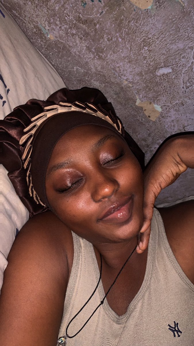 IZE💙🌸 tweet media