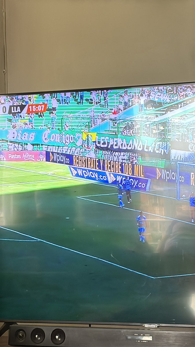 Malísima la transmisión <a href="/SaqueLargoWin/">Saque Largo Win</a> <a href="/WinSportsTV/">Win Sports</a> <a href="/AndreaGuerreroQ/">Andrea Guerrero</a>