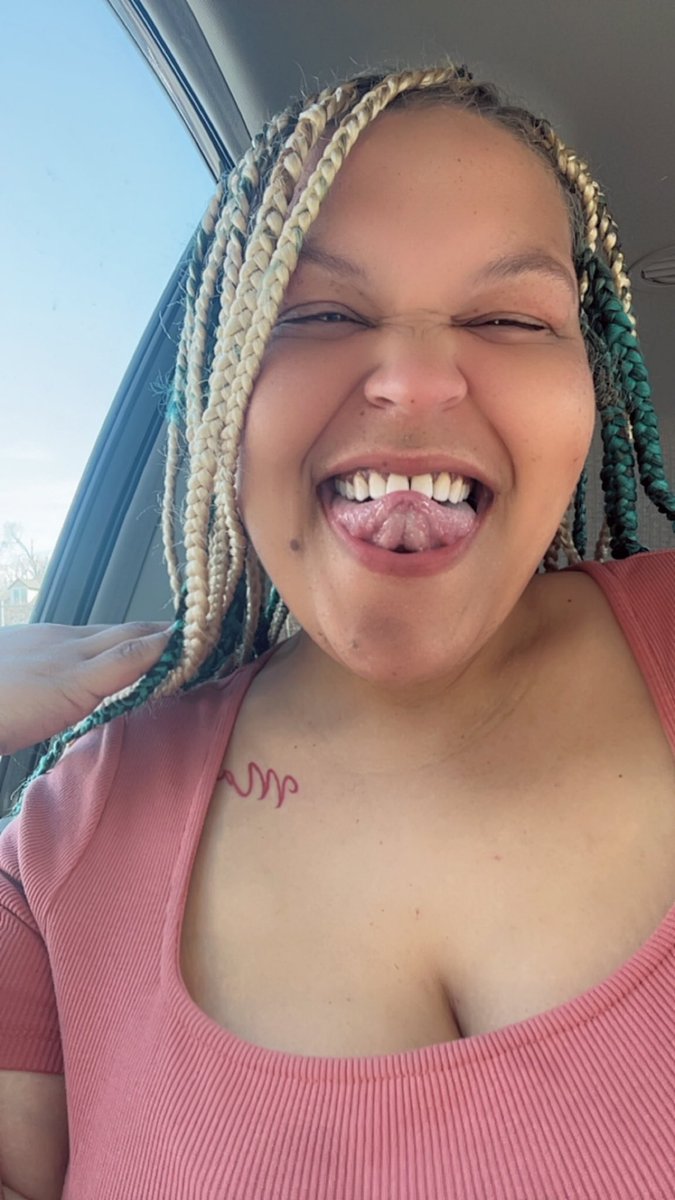 Philly SlobbeRella 4/18 🎂 tweet media