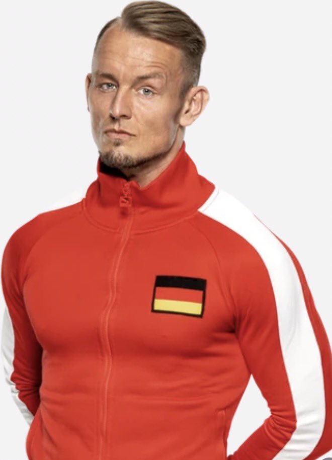 Los Coliseinos tweet media