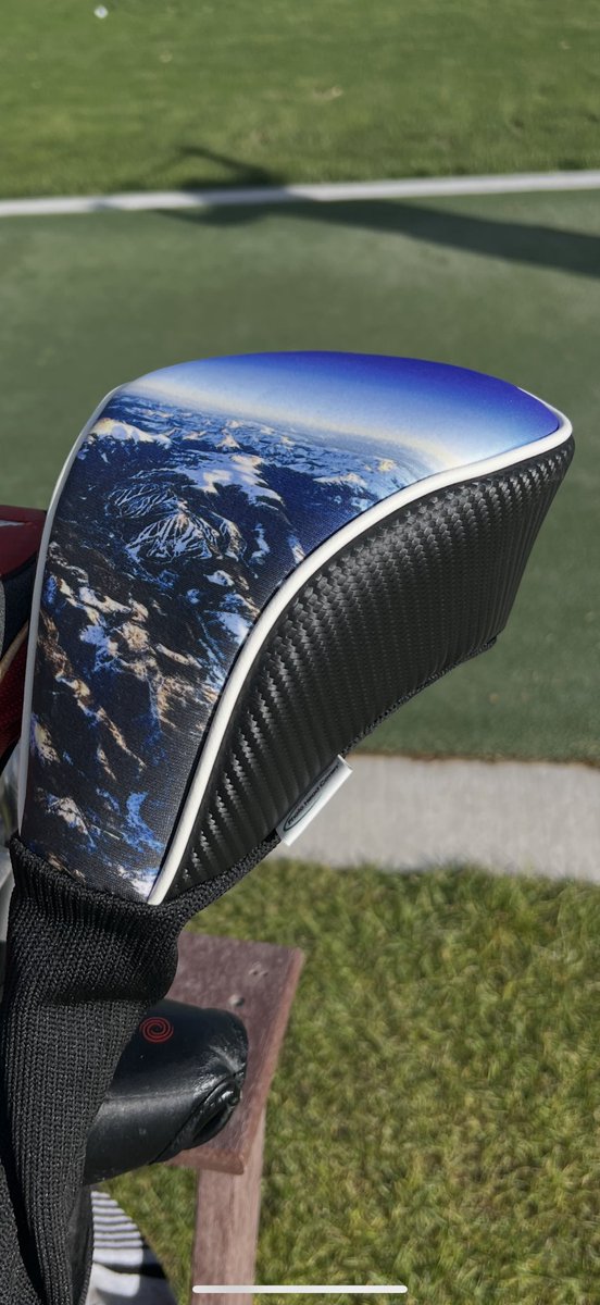 erinmdorffette's tweet photo. Watching #themasters? Need an upgrade of equipment? #masters #golf #golfclubs #oceangolf #golfing #clubcover #beachgolf #drivercover #driver
https://t.co/IzntGwJmsN https://t.co/nZrCYPfb88