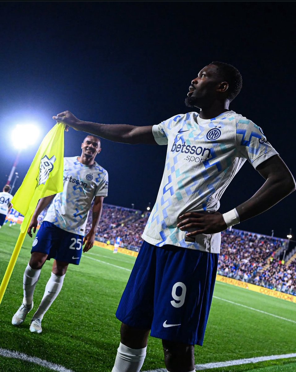 Krillin Brabus tweet media