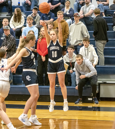 CC_GBB's tweet photo. Congratulations to 
@EdenPeterson0, @AdrieWaller, @El_clark11, &amp; @olivepeterson27 on being named OWH All State Honorable Mention! https://t.co/FfrzyNcJZX