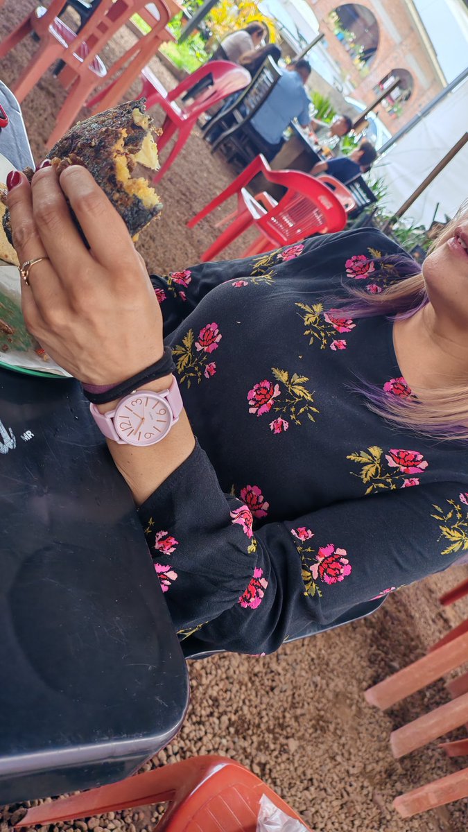 AlexAnaSwSex's tweet photo. Festejando al amor de mi vida en su precumpleaños. Andamos en Gorditas El Capulín.... Alguien por aquí? https://t.co/HmGCBw4sCP
