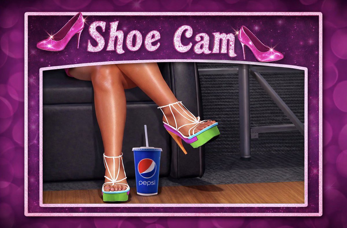 QUEEN BACK IN THE US 😜🎀💕 Barbie and Ken outside, MIAMI WHATS GOOD? 

#CaptainOfThePrettyBtchz 🦄🎀