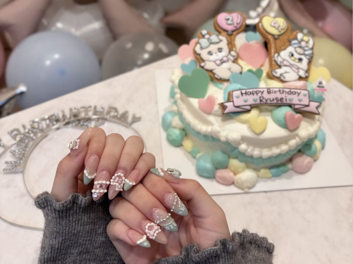 𝟜𝟙𝟛♥ tweet media