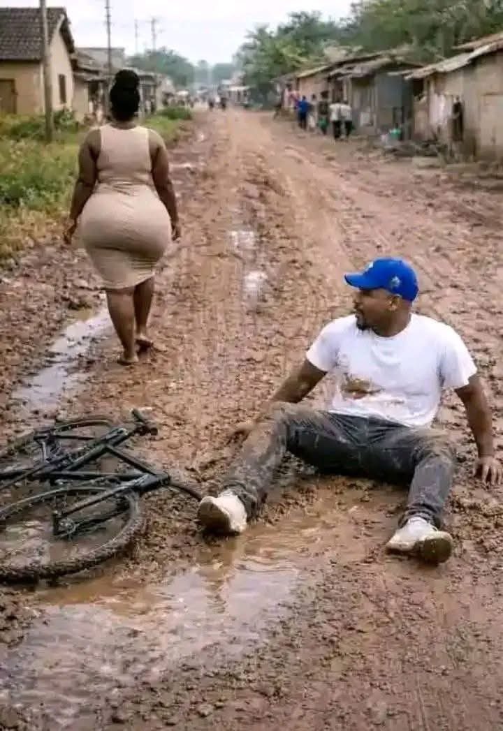 Guelordnawej5's tweet image. L'#homme en vélo kiekiekie 😆 voilà le retombé 🤣👌😳