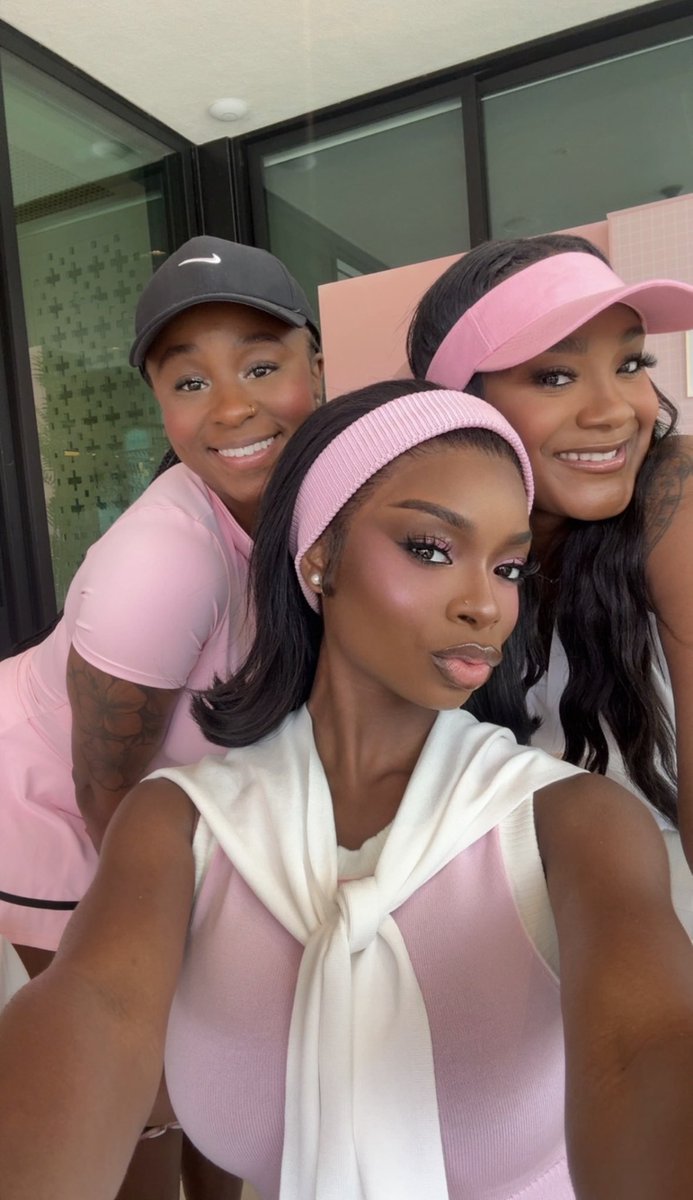 olandriainfo's tweet image. Olandria and her best friends via Instagram Story 

#OlandriaxBarbie #Barbie #Ochella