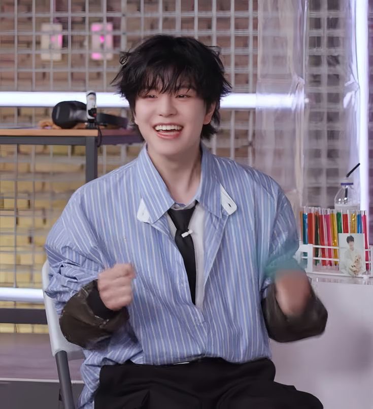 Mia !! 👻 tweet media