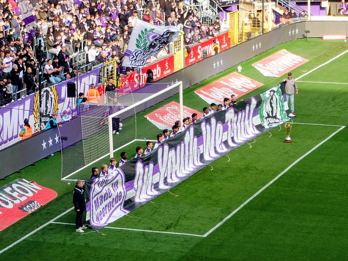 AVGroenbeek's tweet photo. 📆 12/04/2026
🆚 RSC Anderlecht - KAA Gent
⚽  3 - 1
🏟️ Lotto Park
📍 Anderlecht
🏆 Jupiler Pro League 
🎟️ Season ticket
#groundhopping #ANDGNT #jpl https://t.co/T9PVjPkY4Q