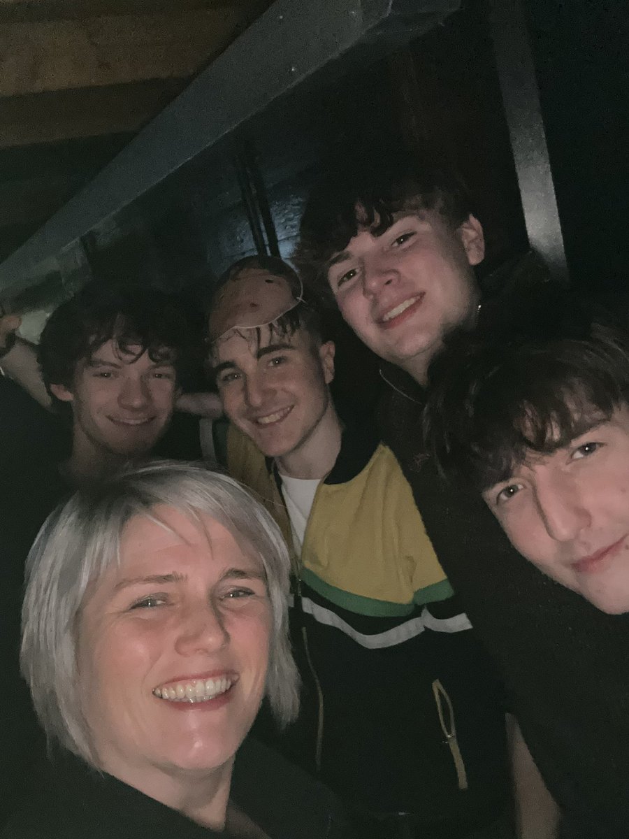 milliemalpas's tweet photo. Epic night at 🦍 for @_TheSlates  headline 🙌🏻 support from @Montello_Band &amp; @Everyman_Band (band 25 of ‘26 … now half way to my #fiftybands for this year 👌🏻and lots on the list for next weekend 🤩) https://t.co/4edBuHatKQ