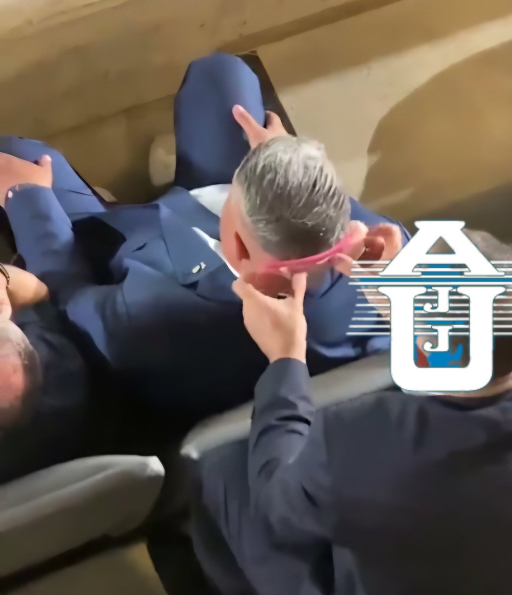 El club verga JJ Urquiza salió a defender AL CHORRO QUE LES ROBÓ LA PELOTA.
Con razón tienen de presidente a un Moyanista del Sindicato de Fleteros...