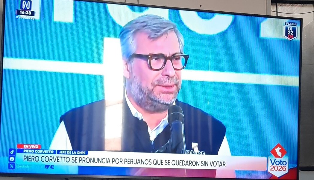 flore_rodri's tweet photo. @JNE_Peru Deberías mencionar la cantidad de mesas que se aperturaron después del medio día.  Las cuales aun están saturadas. https://t.co/nw8j55wdN4