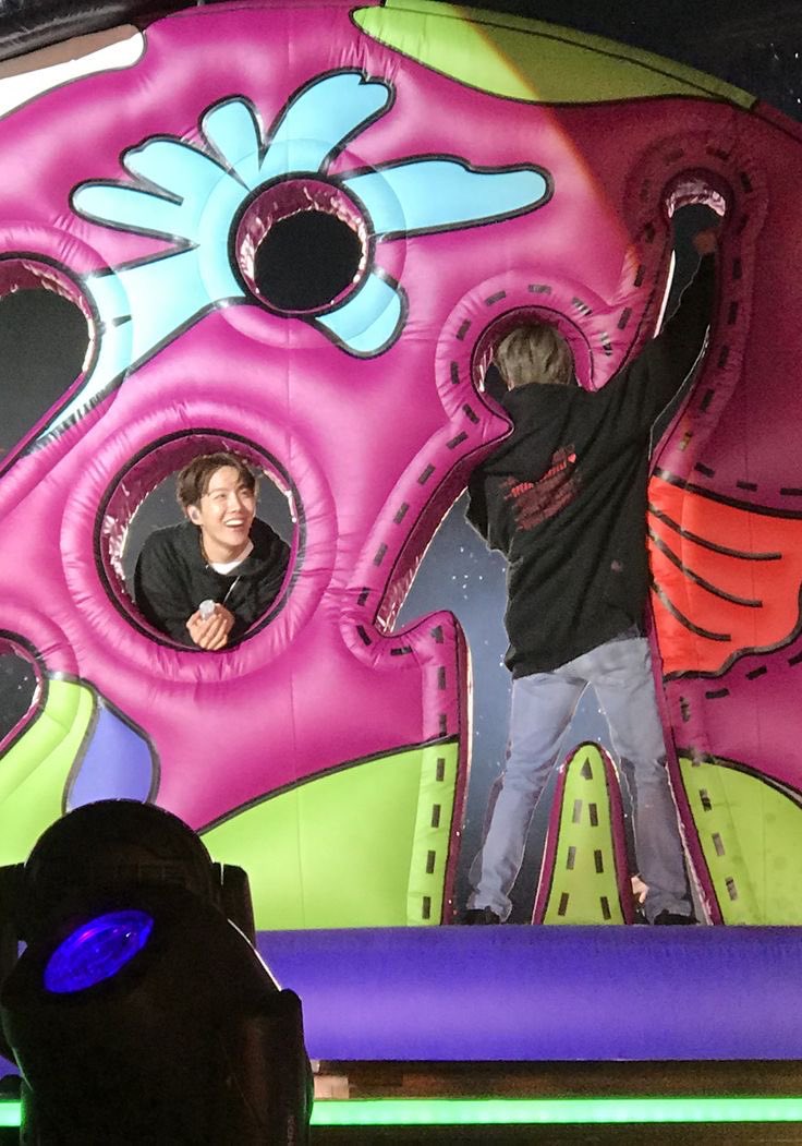 مريم~ tweet media