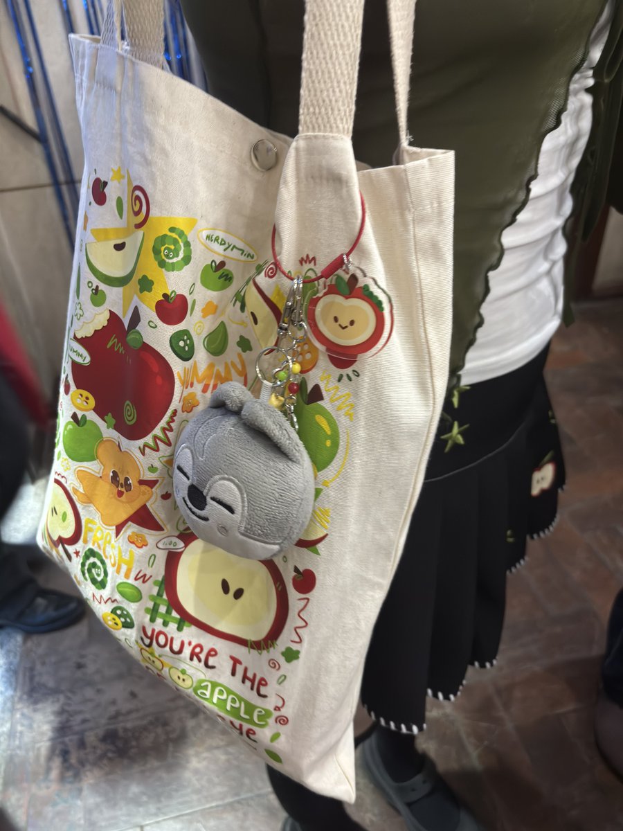 Babi 🍎 . ݁₊ ⊹ tweet media