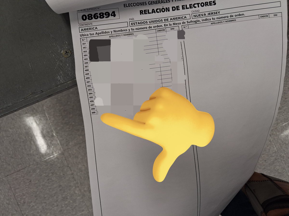 🚨#NoAlFraudeElectoral🚨 Casi 500 PEXno  han podido ejercer su derecho al voto en New Jersey. Y no sólo fue ese número ya que en esa aula fueron 4 mesas que no se instalaron. <a href="/ONPE_oficial/">ONPE</a> y <a href="/pcorvetto/">Piero Corvetto</a>, con razón la gente cree que está provocando un ausentismo adrede.
