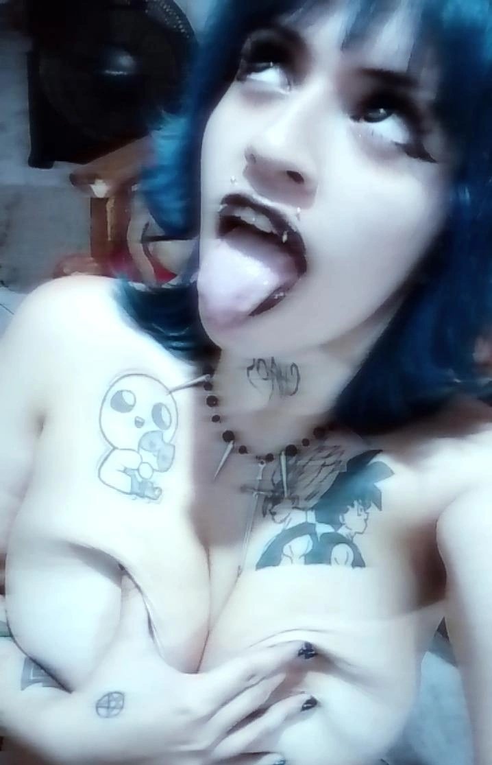 𝕯𝖊𝖆𝖙𝖍 𝟔𝟔𝖝 🖤 𝑫𝑶𝑴𝑰𝑵𝑨𝑵𝑻 𝑴𝑶𝑴𝑴𝒀 tweet media