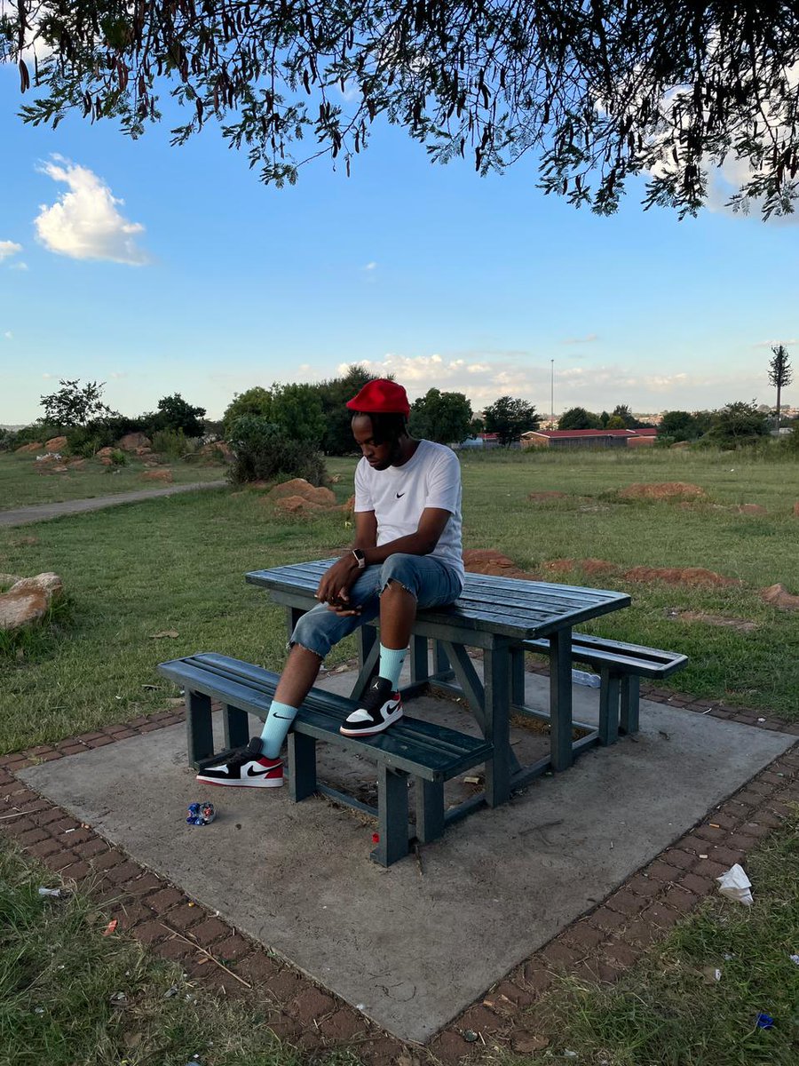 SetsuTroy's tweet photo. Niggas tryna play me huh,
#MONSTER 👹 https://t.co/CJ6mK0LSdM