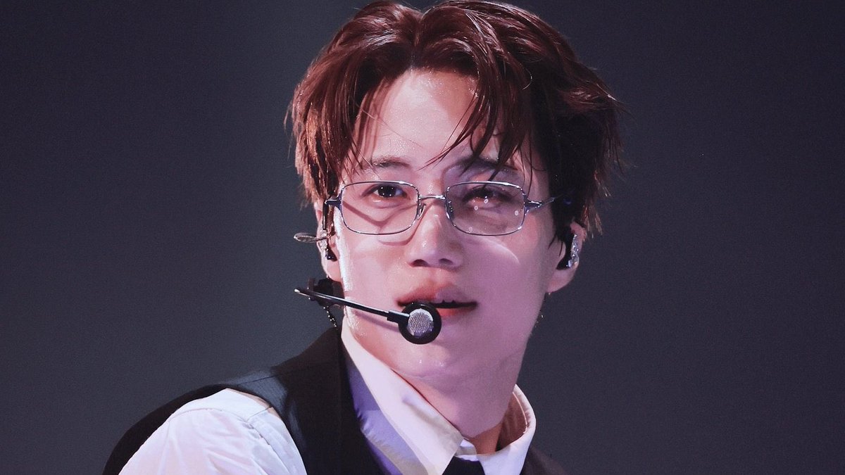 ⋆˚ kar꩜lin ｡⋆ tweet media