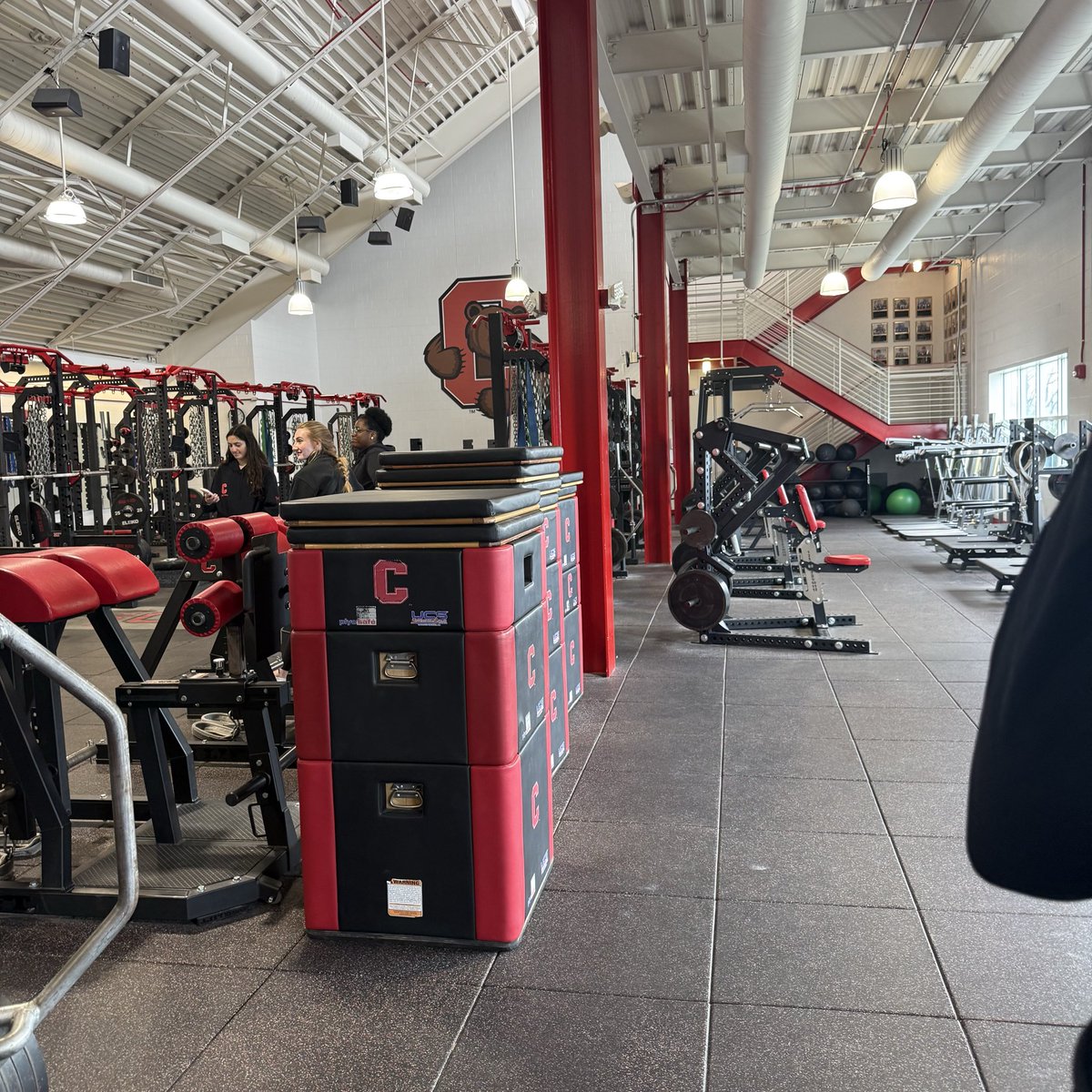 My junior visit at <a href="/BigRed_Football/">Cornell Football</a> was great it was exciting to see the history behind the program and also getting to tour the campus and facilities thank you <a href="/CoachJDittman58/">Jeff Dittman</a> and <a href="/TerryUrsin/">Terry Ursin</a> for the invite <a href="/CoachMurphCSHS/">Coach Murph</a> <a href="/SandburgEagles/">Sandburg Eagles Football</a> <a href="/EDGYTIM/">Timothy “EDGYTIM” OHalloran</a> <a href="/DeepDishFB/">DEEP DISH FOOTBALL</a>