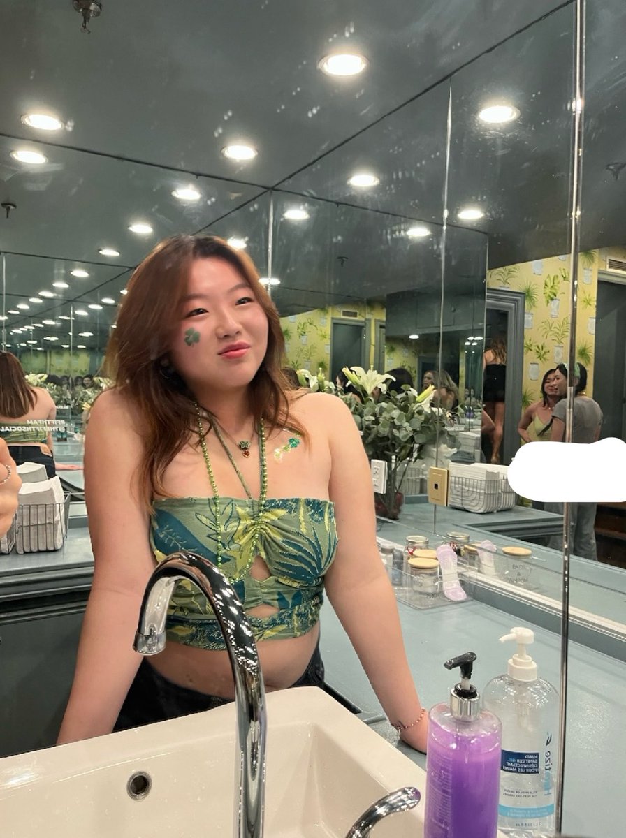 rian🍈 tweet media