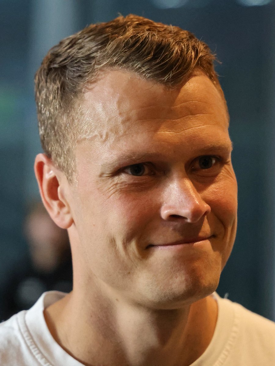 Kvart i Bold tweet media