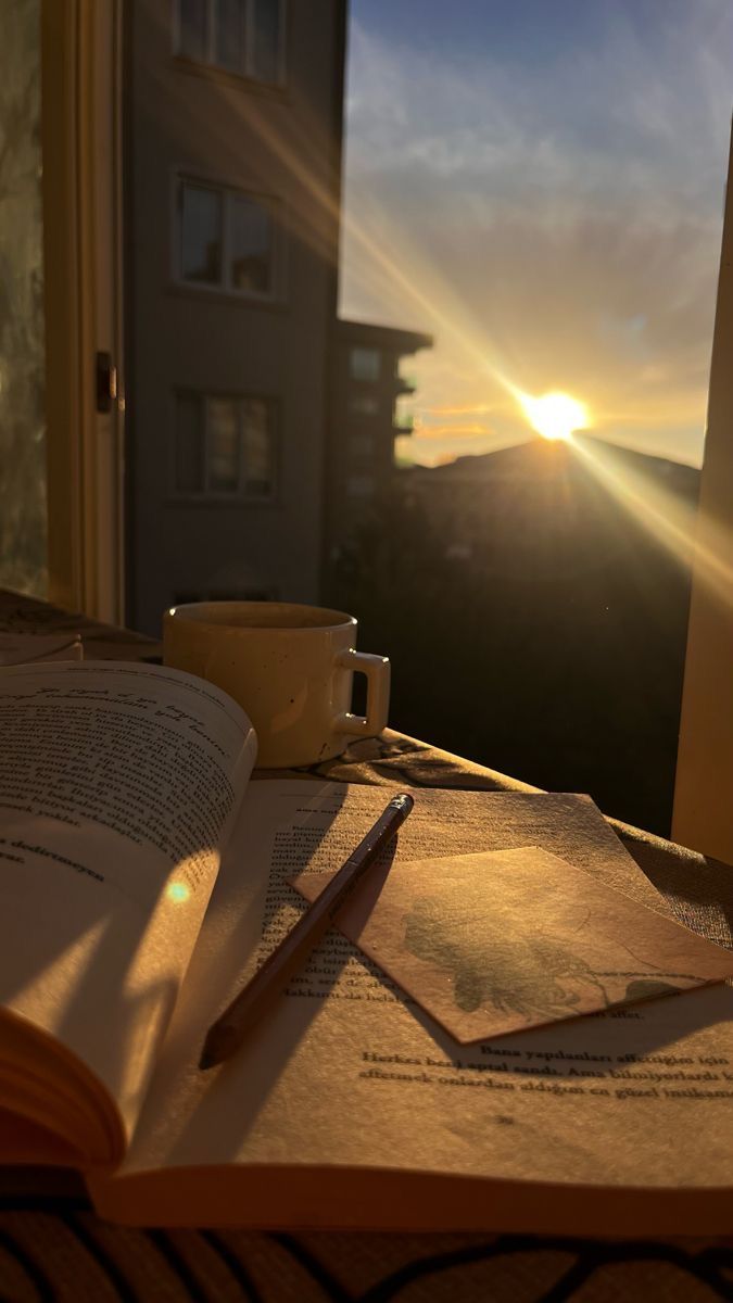 dunnsinn's tweet photo. books don’t break your heart all at once, they do it slowly, beautifully, and with perfect grammar.🥺 https://t.co/81VyVvvOqQ